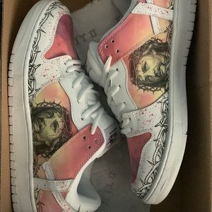 Kittowares passion of Christ Dunks